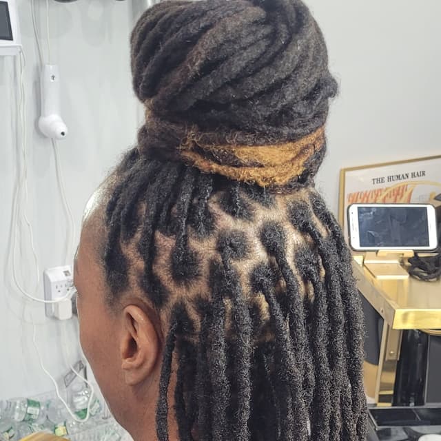 Crochet Maintenance (61-80 locs) at SimpleStyles by Mel in Brooklyn, NY